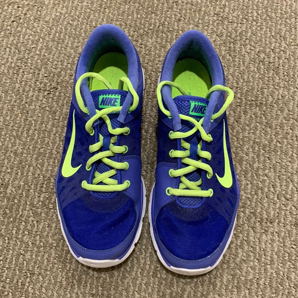 NIKE Training shoes
